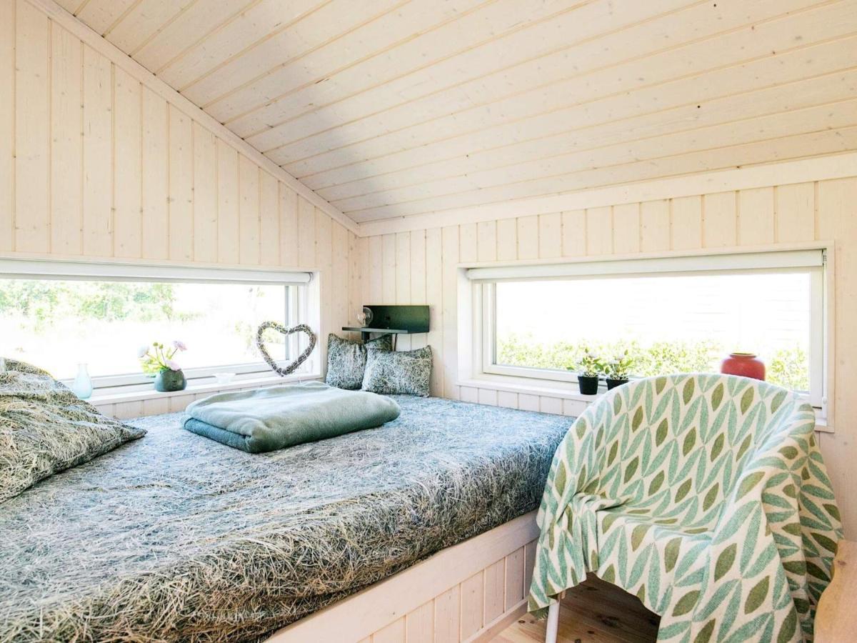 6 Person Holiday Home In Hals Εξωτερικό φωτογραφία